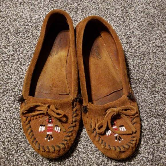 Minnetonka Shoes - Minnetonka moccasin